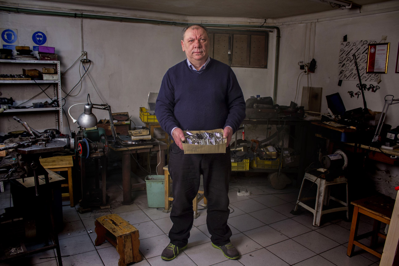 Zoltán Szilágyi  Jew's harp maker